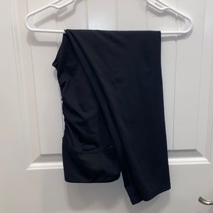 Cotton on scrunch bum leggings.